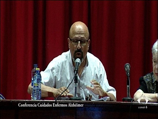 Conferencia sobre cuidados a enfermos de Alzheimer